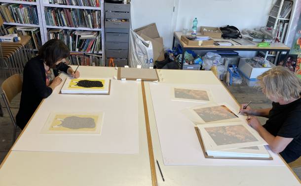 Paula Troxler und Hunber.Huber signant ses gravures