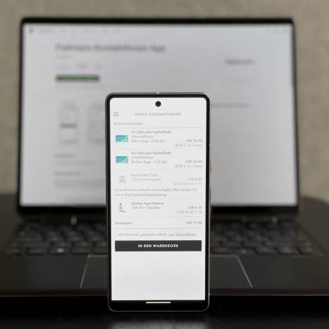 Bild der Fielmann Kontaktlinsen App auf einem Google Pixel 7 Smartphone